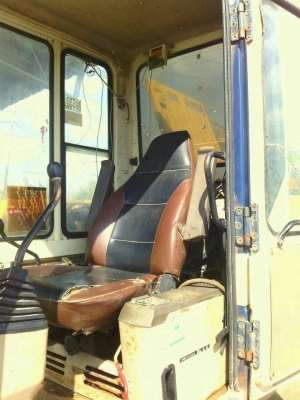 ขายKomatsu Pc60-6 เก่านอก ยังไม่เคยใช้งานในไทย