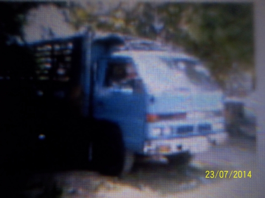 ขาย 420000  บาท อิซูสุ  ดั้มเกษตร ยาว 4.30 ม.พื้นแสตนเลส  เอกสารทะเบียนพร้อมโอน