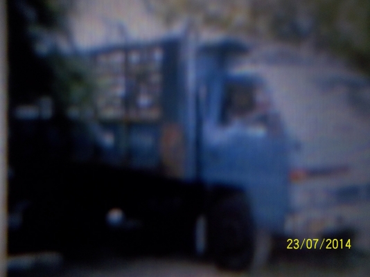 ขาย 420000  บาท อิซูสุ  ดั้มเกษตร ยาว 4.30 ม.พื้นแสตนเลส  เอกสารทะเบียนพร้อมโอน