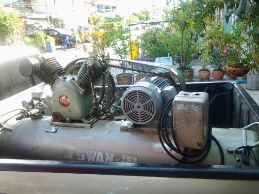 ขาย !! ปั้มลม5แรง2สูบ(หัวทูสเตท)swonมอเตอร์มิตซู5hp.380v.สภาพสวย90\%