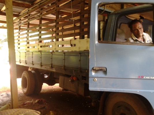 ISUZU   NPR  59PU5   เครื่อง 4BD1  เครื่อง 115แรงปี35  เอฟหน้าหลัง