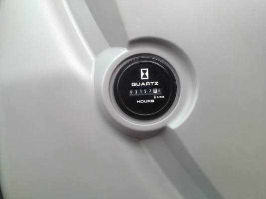 ขายแม็คโค KOBELCO     YP09-T0760  # 3157 ชั่วโมง