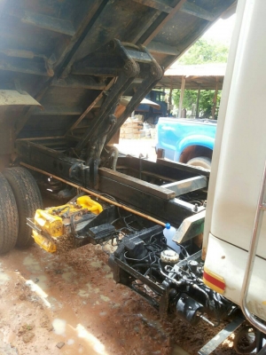 ขายดัมพ์ อีซูซุเดก้า210 6HH1 แชชซี FRR แชชซีสวยเครื่องเสียงชุดใหญ่ พ.เพาเวอร์ เบรคทิ๊ฟฟี่ เอกสารพร้อม ขอบ16R8.25 หรือเปลี่ยนสัญญาส่งต่อ