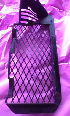 ตะแกรงหม้อน้ำ MTX125