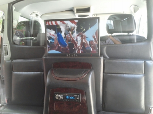 ขายรถตู้ CARAVELLE T5 เครื่องเบนซิล 3.2 ขายรถตู้ CARAVELLE T5 เครื่องเบนซิล 3.2