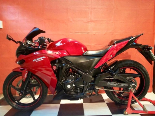ต้ำพระราม2ขาย HONDA CBR250 R ปี2011 ABS แต่ง BIKER หลายชิ้น มือเดียววิ่ง 31000โลราคา 57500