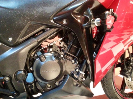 ต้ำพระราม2ขาย HONDA CBR250 R ปี2011 ABS แต่ง BIKER หลายชิ้น มือเดียววิ่ง 31000โลราคา 57500