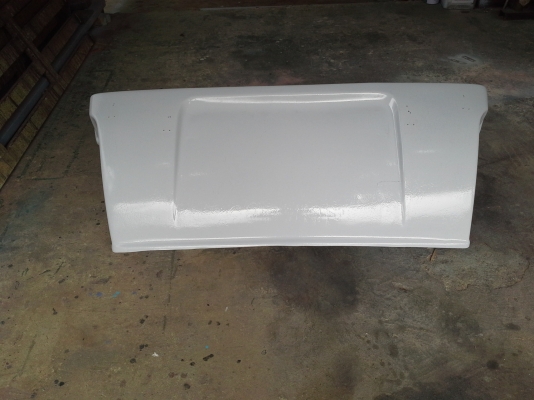 ขาย หมวกลู่ลมใส่  NKR  ถูกๆคับ  เจาะรูใส่ได้เลย ราคา3000 พร้อมส่ง