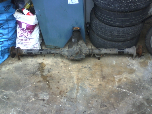 คานหลัง VOLVO 940  เหมาะทำเพลารถพ่วง