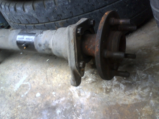 คานหลัง VOLVO 940 เหมาะทำเพลารถพ่วง คานหลัง VOLVO 940 เหมาะทำเพลารถพ่วง