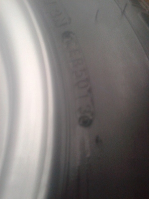 ยางป่าว205R16ป้ายแดงบิดโตนดูเลอร์689ปี13ดอกสวยสีมีตุมเต็ม