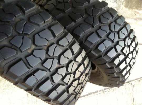 ขายยาง BF Goodrich Mud-terrain KM2 ขนาด 285 75 r16 ปี12