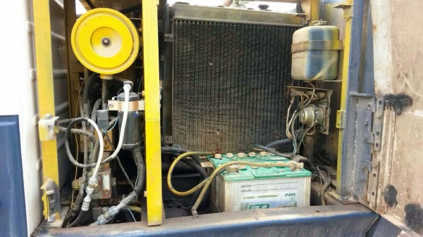 ขายด่วน KOMATSU PC 120-5 เอกสารinvoice รถสวยพร้อมใช้ค่ะ ขายด่วน KOMATSU PC 120-5 เอกสารinvoice รถสวยพร้อมใช้ค่ะ