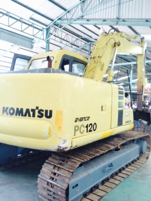 ขายด่วน KOMATSU PC 120-6 รถสวยพร้อมใช้ค่ะ