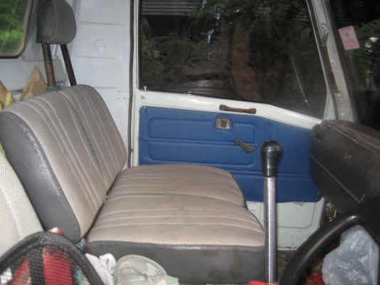 HINO  KM777   WO 4 D   117 แรง 400,000  บาท