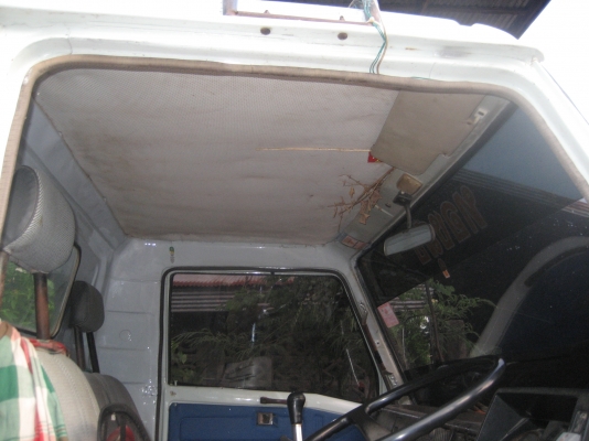 HINO  KM777   WO 4 D   117 แรง 400,000  บาท