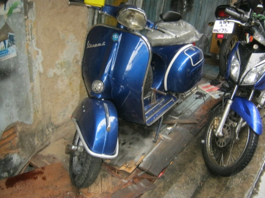 เวสป้าสปริ้น หัวเหลี่ยม อิตารี่แท้ เอกสารพร้อมโอน