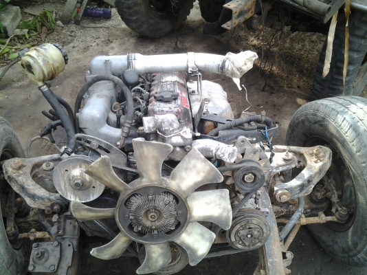 ขายเครื่องBD25 ฝาแดงพร้อมเกียร์ สำเนาเล่ม ใบโอน ใบมอบอำนาจ มีคอมแอร์ ไดชาตส์ ไดสตาส เครื่องแน่นๆขอบอก ขาย 29000 บาท