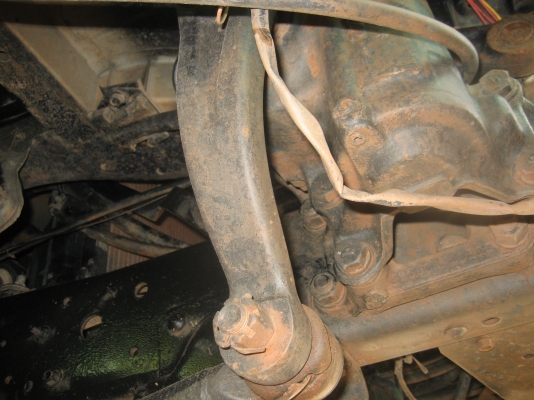 NISSAN  FE 6   เครื่อง 160 แรง  700,000 บาท