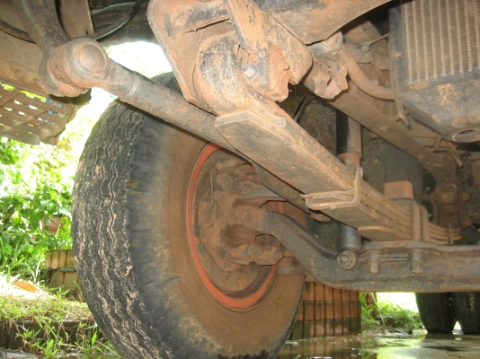 NISSAN  FE 6   เครื่อง 160 แรง  700,000 บาท