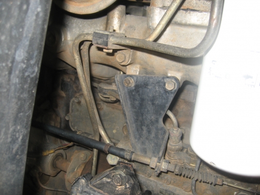 NISSAN  FE 6   เครื่อง 160 แรง  700,000 บาท