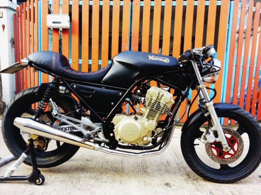Yamaha SR250