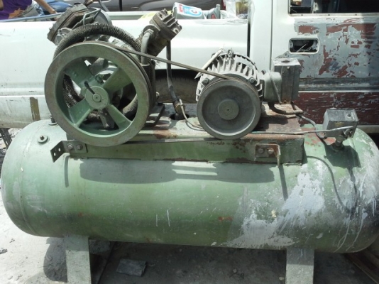 ขายปั้มลมขนาด 500ลิตร มอเตอร์ไฟ 3สาย 5แรง