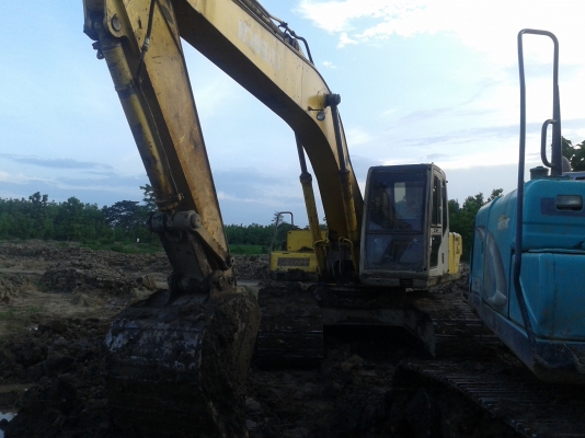 ขาย kobelco sk200-3 เก๋งเทา