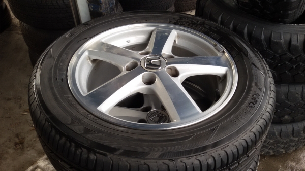 ขายล้อ HONDAขอบ16พร้อมยางชุดละ7800