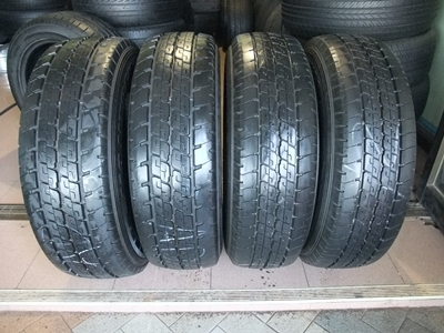 ยาง Dunlop 215/70/15 ปี13 2เส้น ปี12 2เส้น