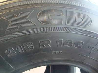 ยาง XCD 215R14 ปี 14 ยาง XCD 215R14 ปี 14