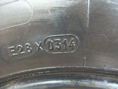 ยาง XCD 215R14 ปี 14 ยาง XCD 215R14 ปี 14