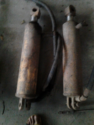 ขายกระบอกไฮดรอลิค ขายกระบอกไฮดรอลิค