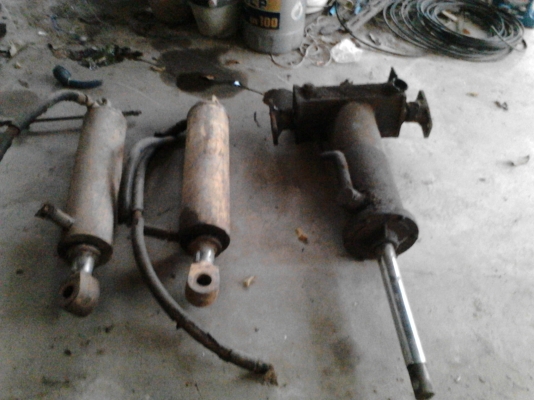 ขายกระบอกไฮดรอลิค ขายกระบอกไฮดรอลิค