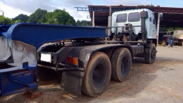 รถอีซูซุ 10 ล้อ หัวลาก FXZ 240 แรงม้า. ปี 39 ( นางฟ้าแท้. ) , ( ขายแม่ , ลูก ) สนใจติดต่อ 081 - 6079515 รถอีซูซุ 10 ล้อ หัวลาก FXZ 240 แรงม้า. ปี 39 ( นางฟ้าแท้. ) , ( ขายแม่ , ลูก ) สนใจติดต่อ 081 - 6079515