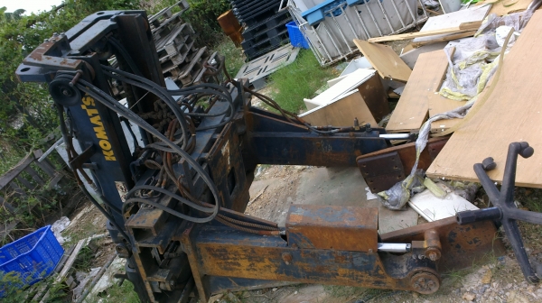 เสารถยกโคมัตสุ 3 ตัน