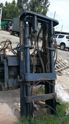 เสารถยกโคมัตสุ 3 ตัน