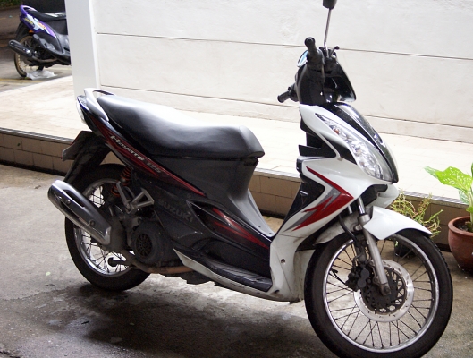 ลดเหลือ 12,500บาท suzuk hayate 125 cc ลดเหลือ 12,500บาท suzuk hayate 125 cc