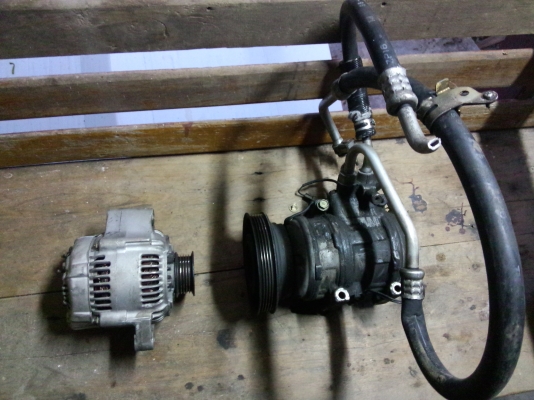 ขาย ไดชาทร์ กับ คอมแอร์ โตโยต้าโคโลน่าเครื่อง2.0 ระหัส3s-FE ราคา3000