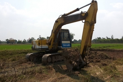 ***ขายแล้วครับขอบคุณ Truck2hand ขายดาวน์เปลี่ยนสัญญา แบคโฮ KOBELCO Mark3 sk120 LP-06137 ไฟฟ้าตัด เหลือมอร์เตอร์คันเร่ง เครื่องเดิมปั้มเดิม เครื่อง ISUZU 4BG1-125HP แน่นดี แรง แห้งดี ปั้มดี ทำงานดีไม่โหลด เอวแน่นดี ช่วงล่างดี70-80\% แทรกดีครบ โรลเลอร์ดี โซ่