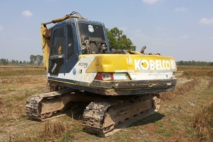 ***ขายแล้วครับขอบคุณ Truck2hand ขายดาวน์เปลี่ยนสัญญา แบคโฮ KOBELCO Mark3 sk120 LP-06137 ไฟฟ้าตัด เหลือมอร์เตอร์คันเร่ง เครื่องเดิมปั้มเดิม เครื่อง ISUZU 4BG1-125HP แน่นดี แรง แห้งดี ปั้มดี ทำงานดีไม่โหลด เอวแน่นดี ช่วงล่างดี70-80\% แทรกดีครบ โรลเลอร์ดี โซ่