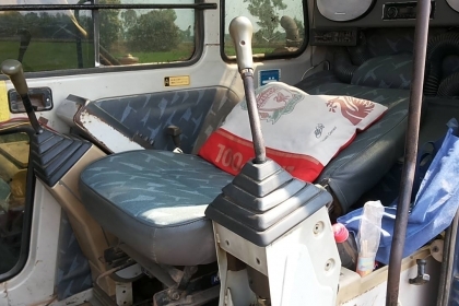 ***ขายแล้วครับขอบคุณ Truck2hand ขายดาวน์เปลี่ยนสัญญา แบคโฮ KOBELCO Mark3 sk120 LP-06137 ไฟฟ้าตัด เหลือมอร์เตอร์คันเร่ง เครื่องเดิมปั้มเดิม เครื่อง ISUZU 4BG1-125HP แน่นดี แรง แห้งดี ปั้มดี ทำงานดีไม่โหลด เอวแน่นดี ช่วงล่างดี70-80\% แทรกดีครบ โรลเลอร์ดี โซ่