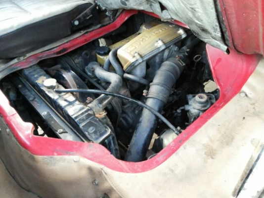 BUDDY ตู้ บรรทุก มือ 1 ใช้มา 83,000 กิโล หลังคาสูง บางเดิมทั้งคัน สีแดงโรงงาน