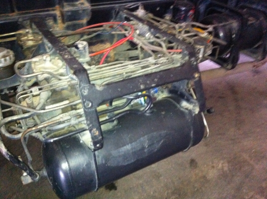 ขายรถ 10 ล้อ ISUZU 240 F เกีร์ยฟูลเลอร์ 10 เกีร์ย ดั้ม 2 เพลา พร้อมใช้งาน ขายรถ 10 ล้อ ISUZU 240 F เกีร์ยฟูลเลอร์ 10 เกีร์ย ดั้ม 2 เพลา พร้อมใช้งาน