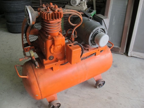 ขายปั๊มลมญี่ปุ่น FUJI FTS 3แรงใช้ไฟบ้าน220โวลท์