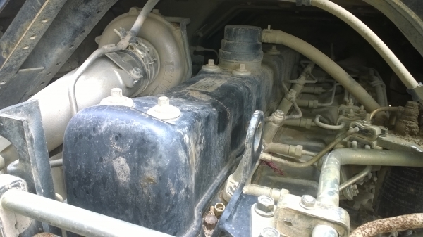 (270แรงมี3คัน..ลงใหม่) ปี*2006มี2คัน ปี2004มี1คัน..ชัดเจน...รถต้องเก็บซ่อมบ้าง..ใช้งานอยู่ที่เหมืองทุกว้น