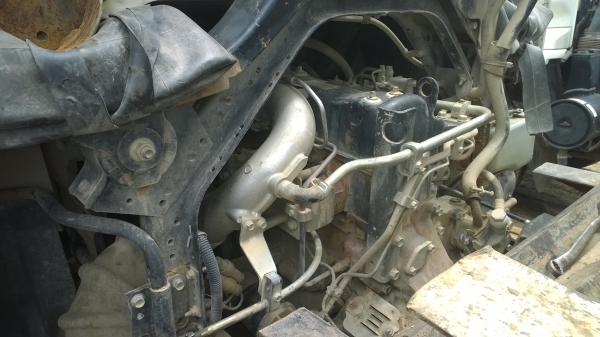 (270แรงมี3คัน..ลงใหม่) ปี*2006มี2คัน ปี2004มี1คัน..ชัดเจน...รถต้องเก็บซ่อมบ้าง..ใช้งานอยู่ที่เหมืองทุกว้น