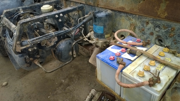 (270แรงมี3คัน..ลงใหม่) ปี*2006มี2คัน ปี2004มี1คัน..ชัดเจน...รถต้องเก็บซ่อมบ้าง..ใช้งานอยู่ที่เหมืองทุกว้น