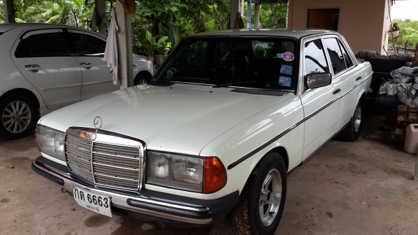 ขายรถBENZ E230สภาพดีวางเครื่องJติดแก๊สLPGเครื่องเสียงพน้อม ทะเบียนเต็มราคาโทร0843923995