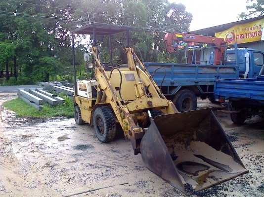รถตักล้อยาง komatsu sd10-3 รถตักล้อยาง komatsu sd10-3
